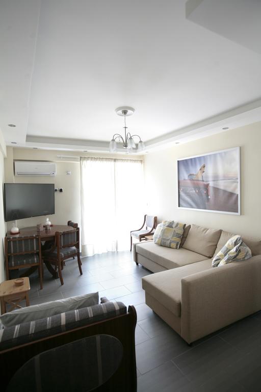 Elegant Flat In Athenian Riviera Athens Room photo